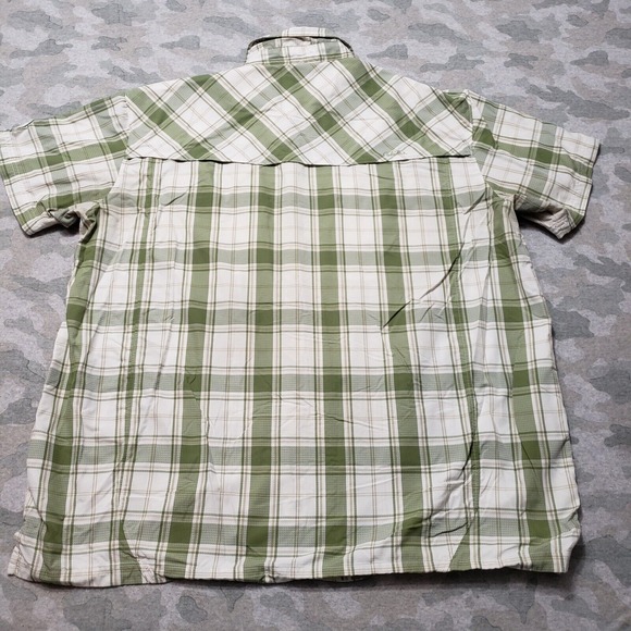 Cabela's Shirt Mens XL Green Plaid Pockets Short Sleeve‎ Button-Up - Picture 8 of 11